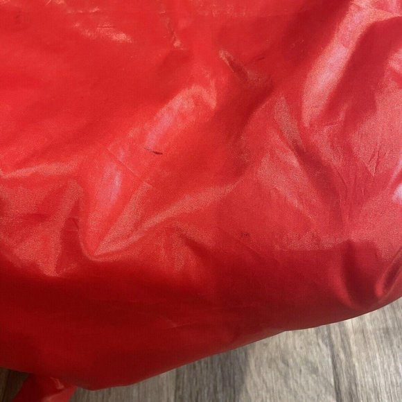 Vintage Latique Red Duffle Bag RARE *View photos* - Picture 8 of 11